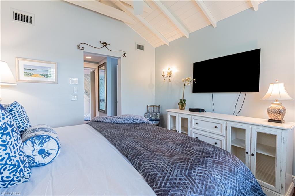 OLDE NAPLES - Residential Lease