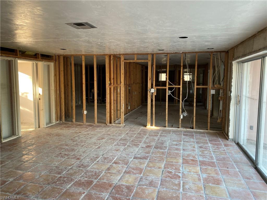 CHATEAUX SUR MER UNREC - Residential