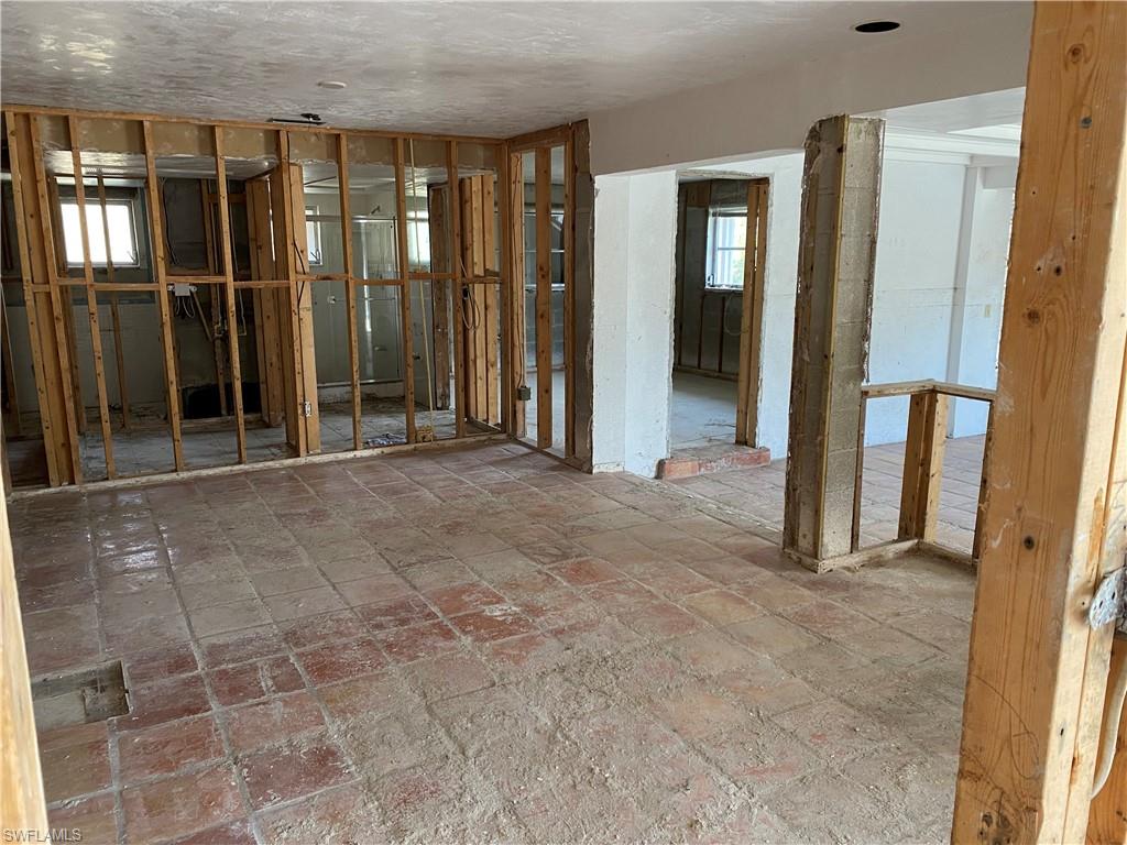 CHATEAUX SUR MER UNREC - Residential