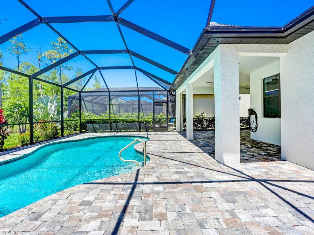 WINDING CYPRESS - Residential