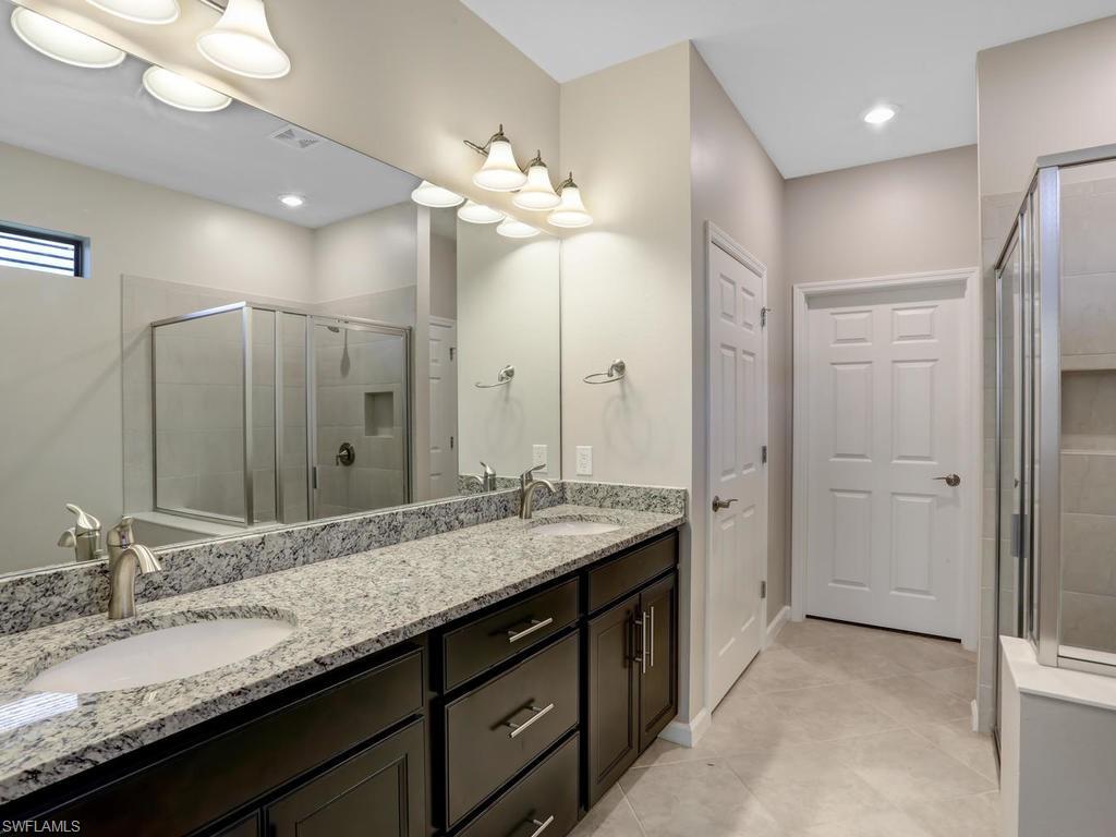 WINDING CYPRESS - Residential