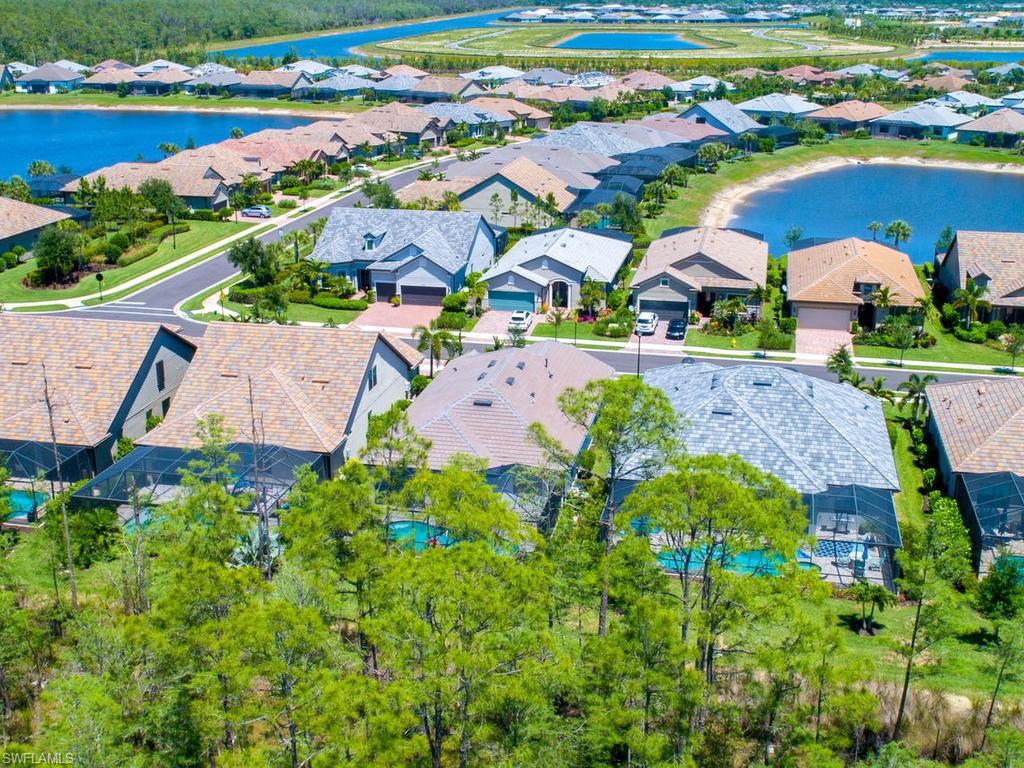 WINDING CYPRESS - Residential