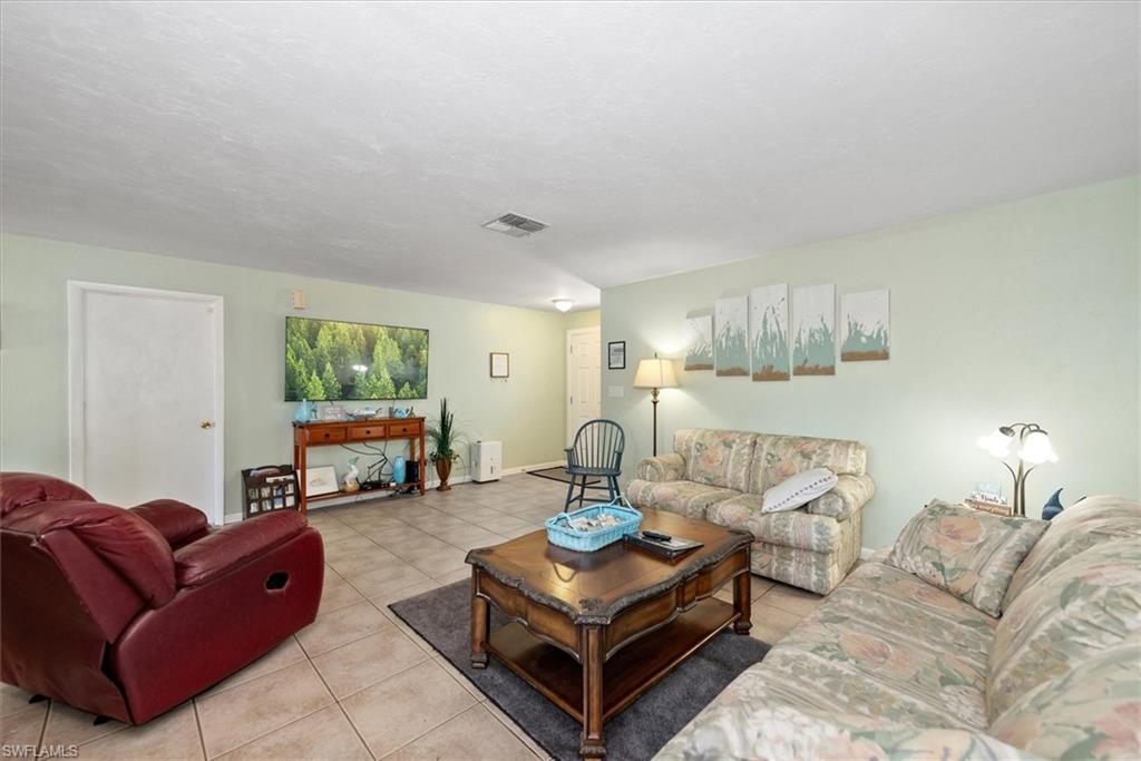 LAURELWOOD - Residential