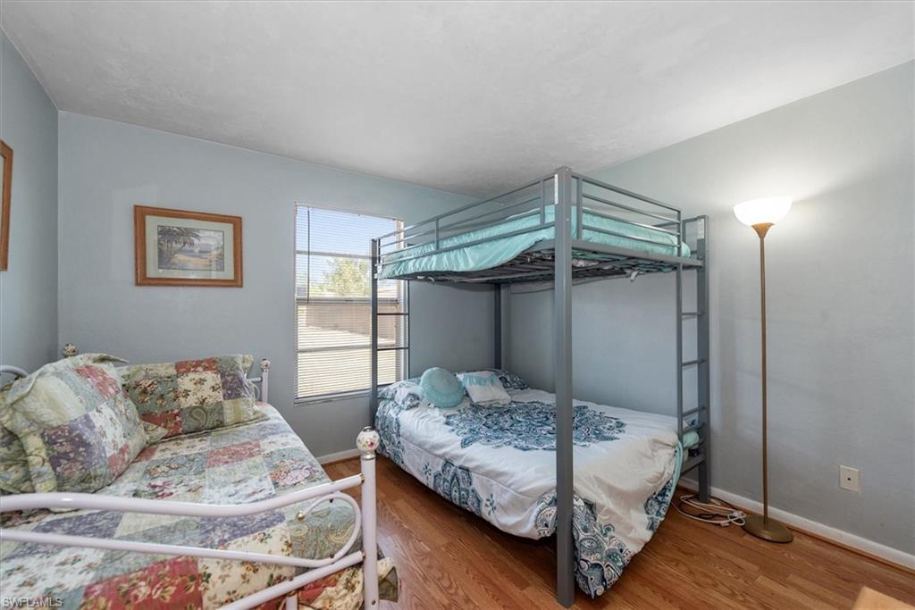 LAURELWOOD - Residential