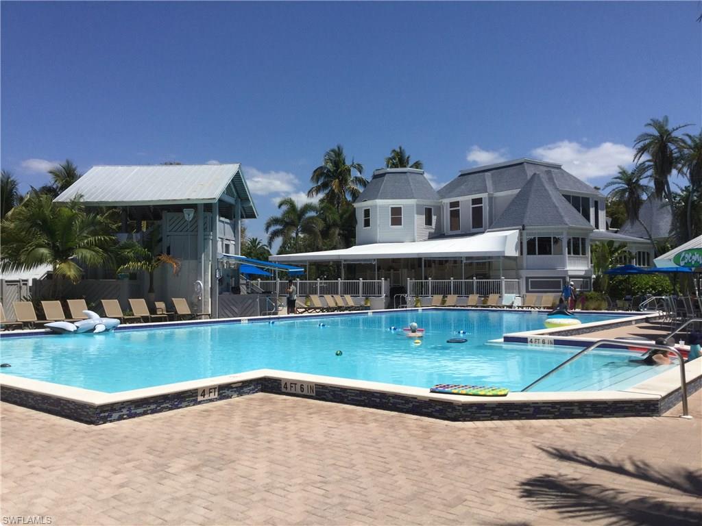 COTTAGE COLONY WEST CONDO - Residential