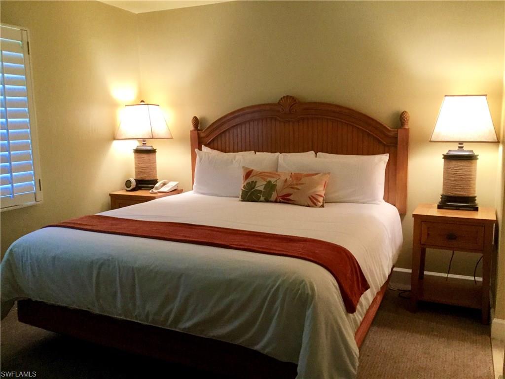 COTTAGE COLONY WEST CONDO - Residential