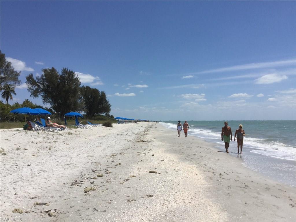 COTTAGE COLONY WEST CONDO - Residential