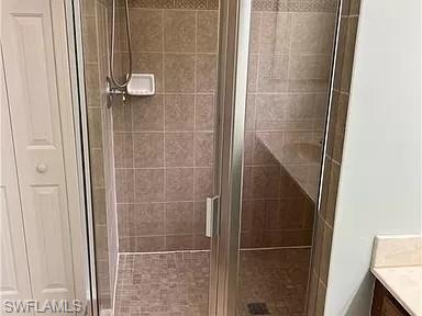 COLONNADE AT FORUM - Residential Lease