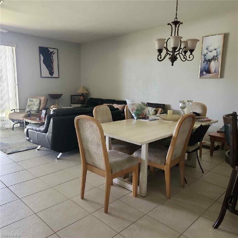 COLONNADE AT FORUM - Residential Lease