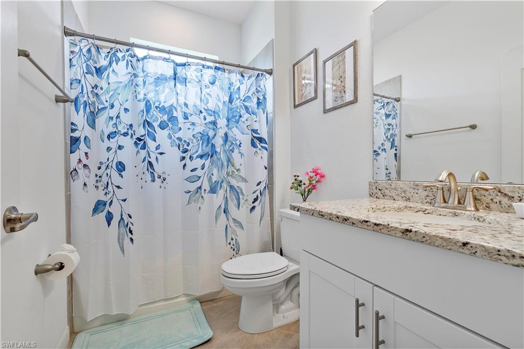 TRAILS EDGE - Residential Lease