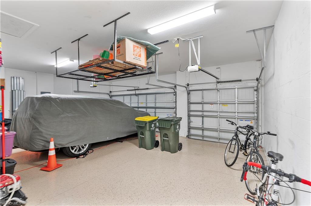 TRAILS EDGE - Residential Lease