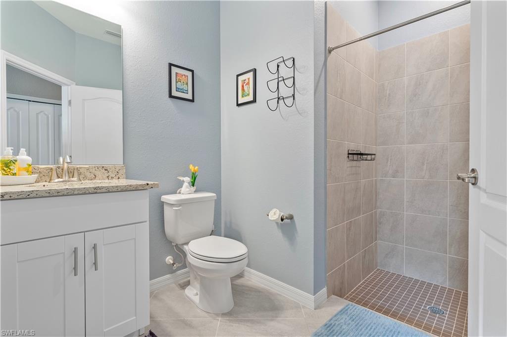 TRAILS EDGE - Residential Lease