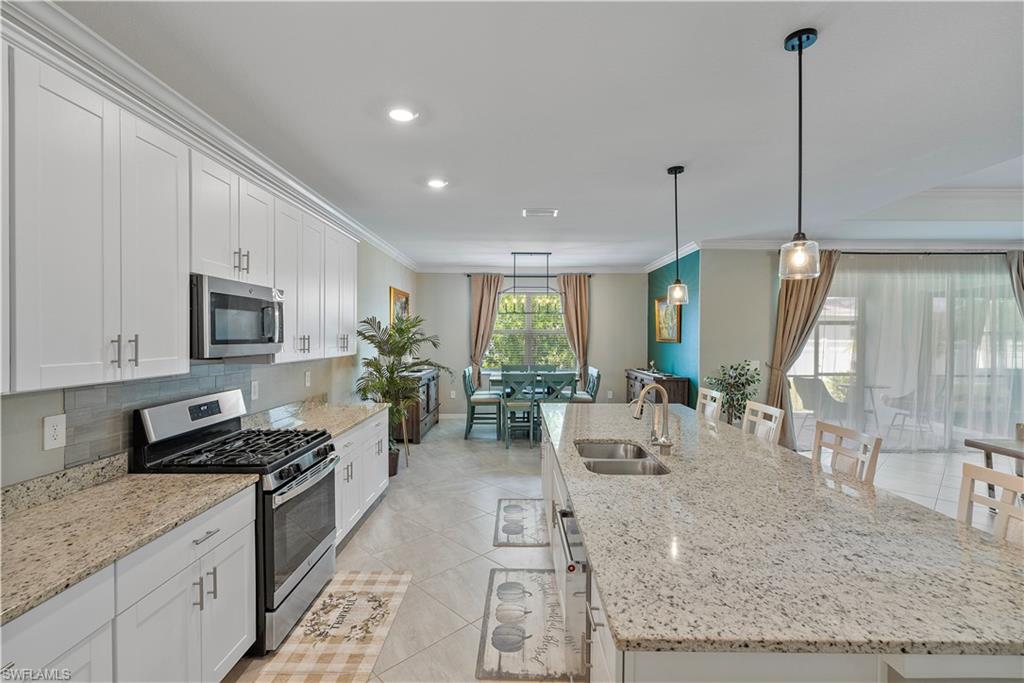 TRAILS EDGE - Residential Lease