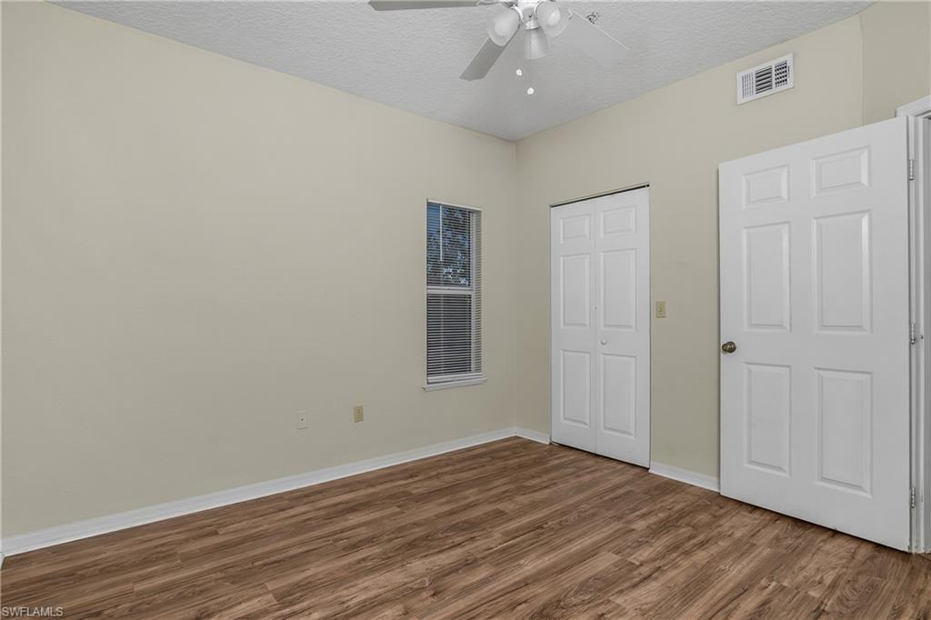 ROYAL GREENS - Residential