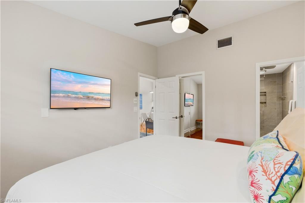 BOCA CIEGA MANOR - Residential