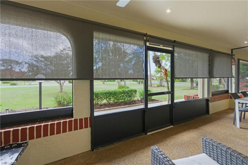 BOCA CIEGA MANOR - Residential