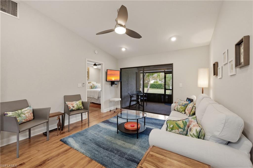 BOCA CIEGA MANOR - Residential