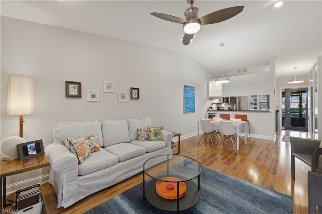 BOCA CIEGA MANOR - Residential