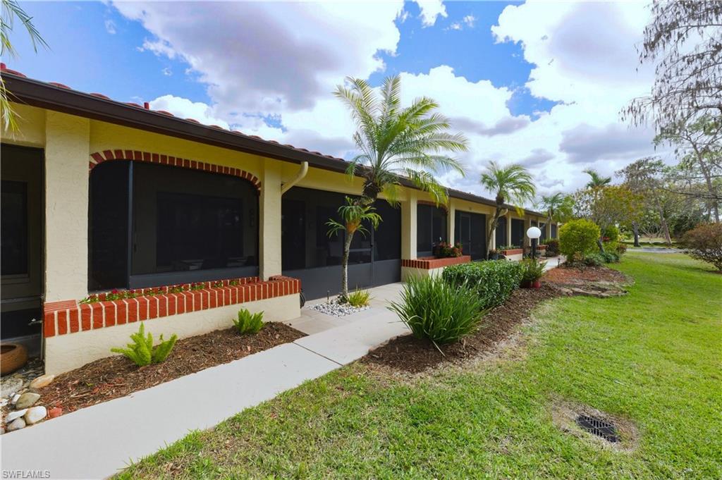 BOCA CIEGA MANOR - Residential