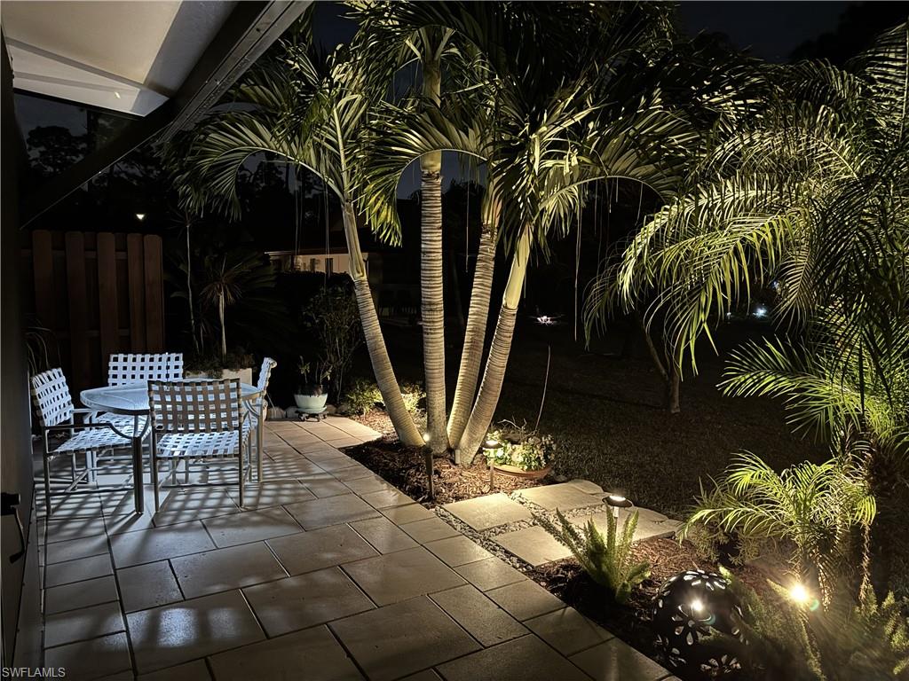 BOCA CIEGA MANOR - Residential