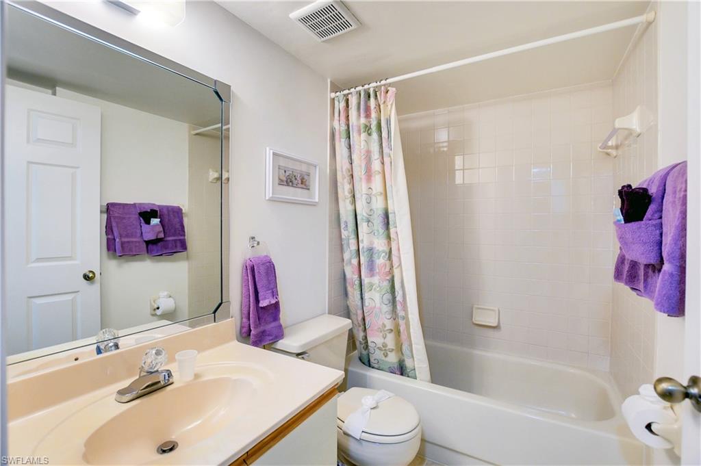 DEAUVILLE LAKE CLUB - Residential