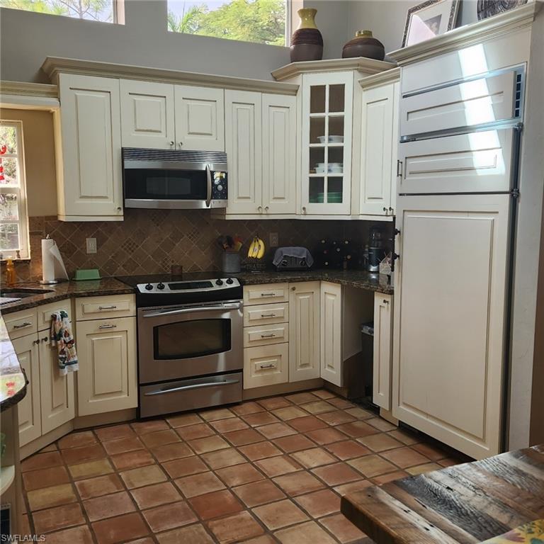 MCGREGOR WOODS - Residential