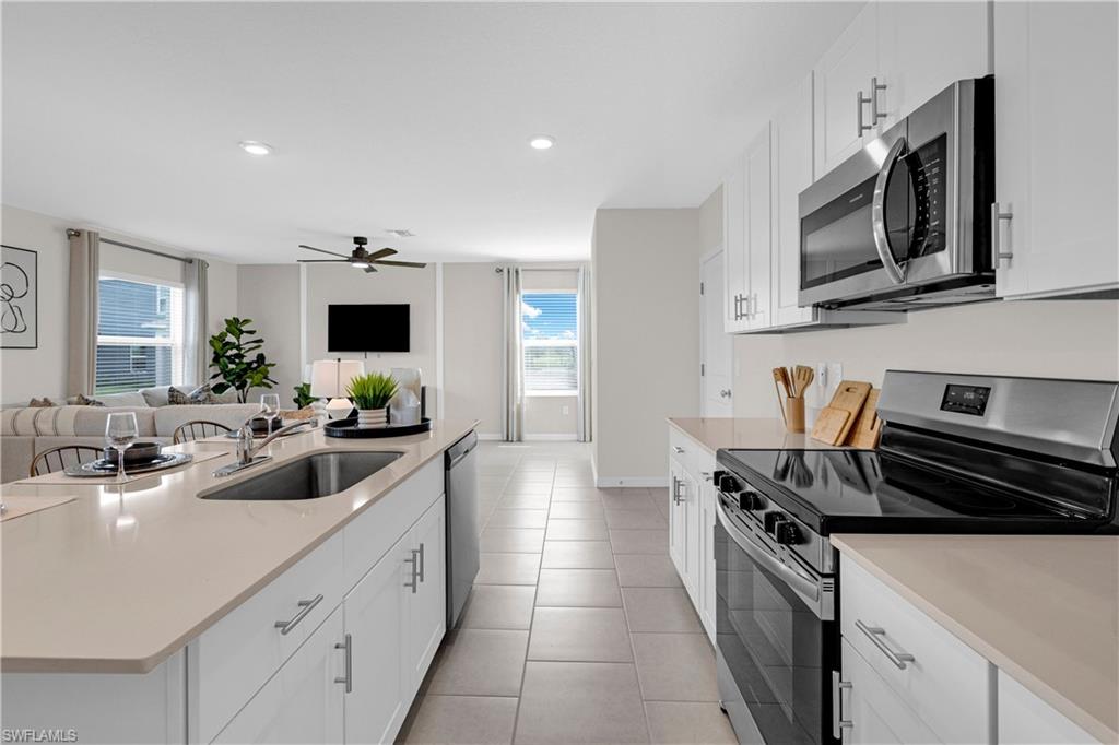 SABAL GLEN AT MIDTOWN - Residential