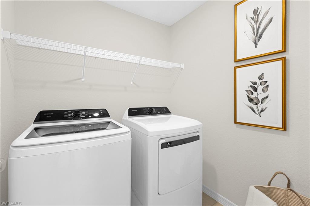 SABAL GLEN AT MIDTOWN - Residential