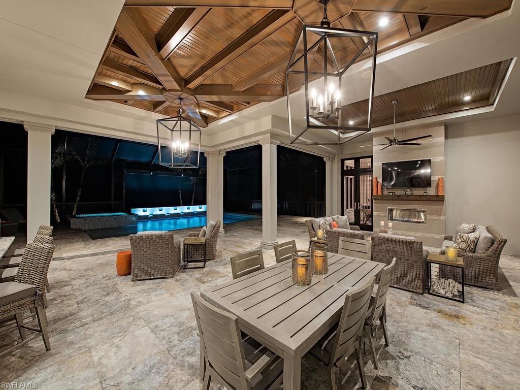 BAY WOODS - Residential