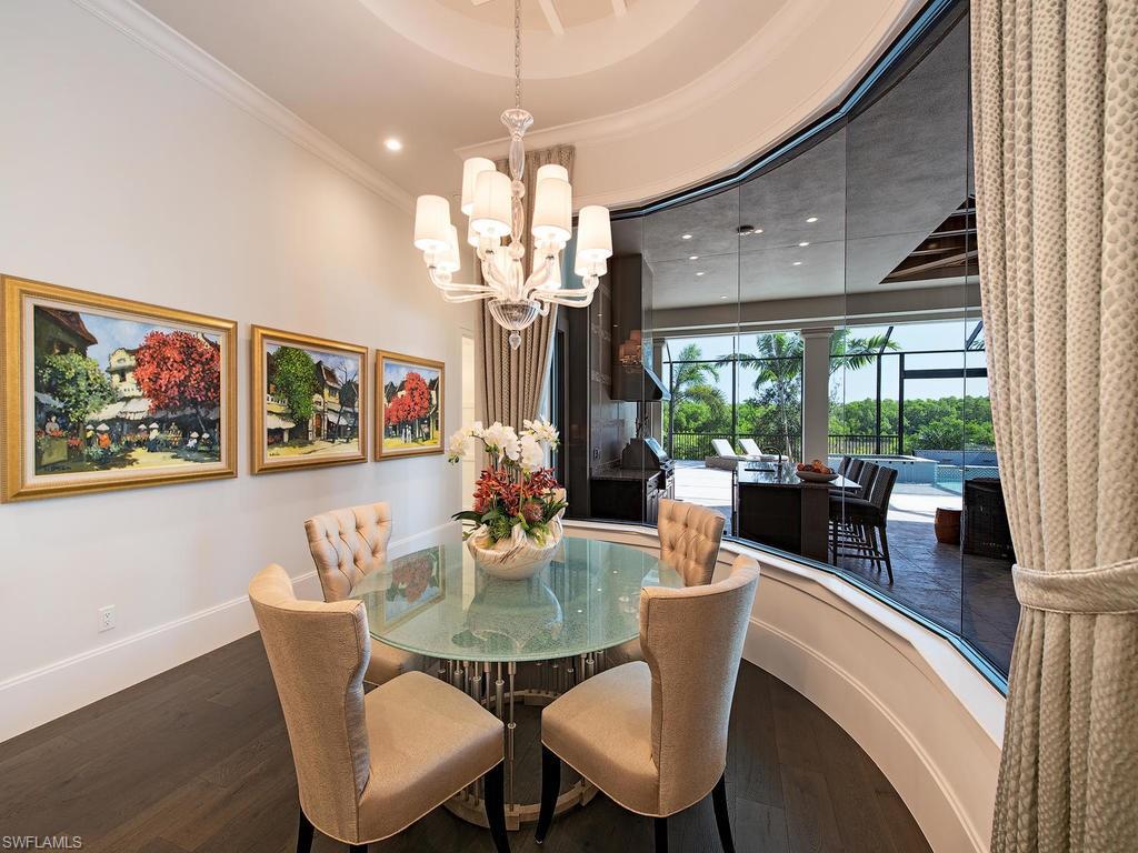 BAY WOODS - Residential