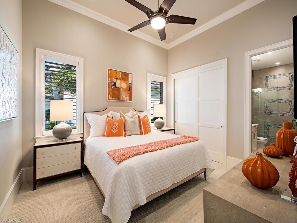 BAY WOODS - Residential