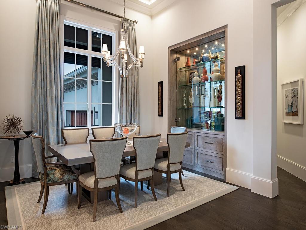 BAY WOODS - Residential