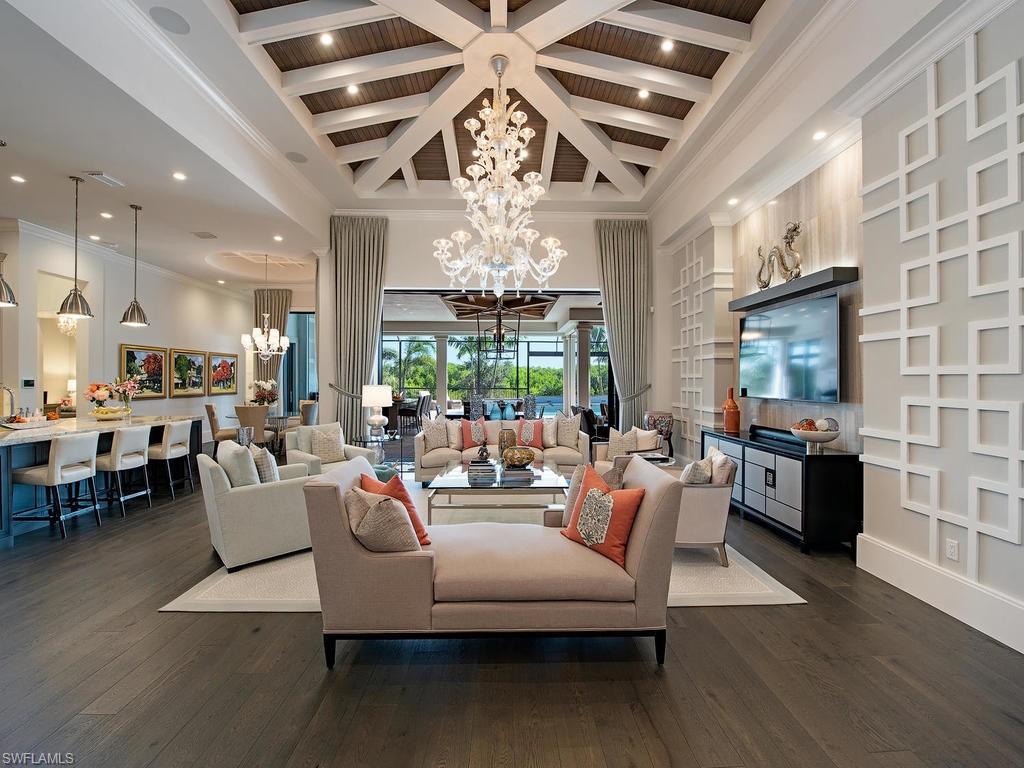 BAY WOODS - Residential