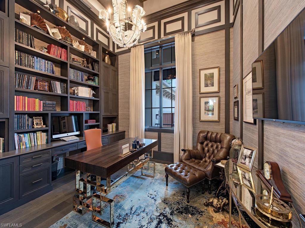 BAY WOODS - Residential