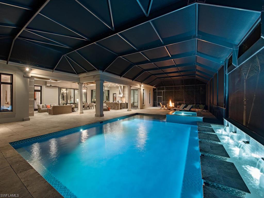 BAY WOODS - Residential