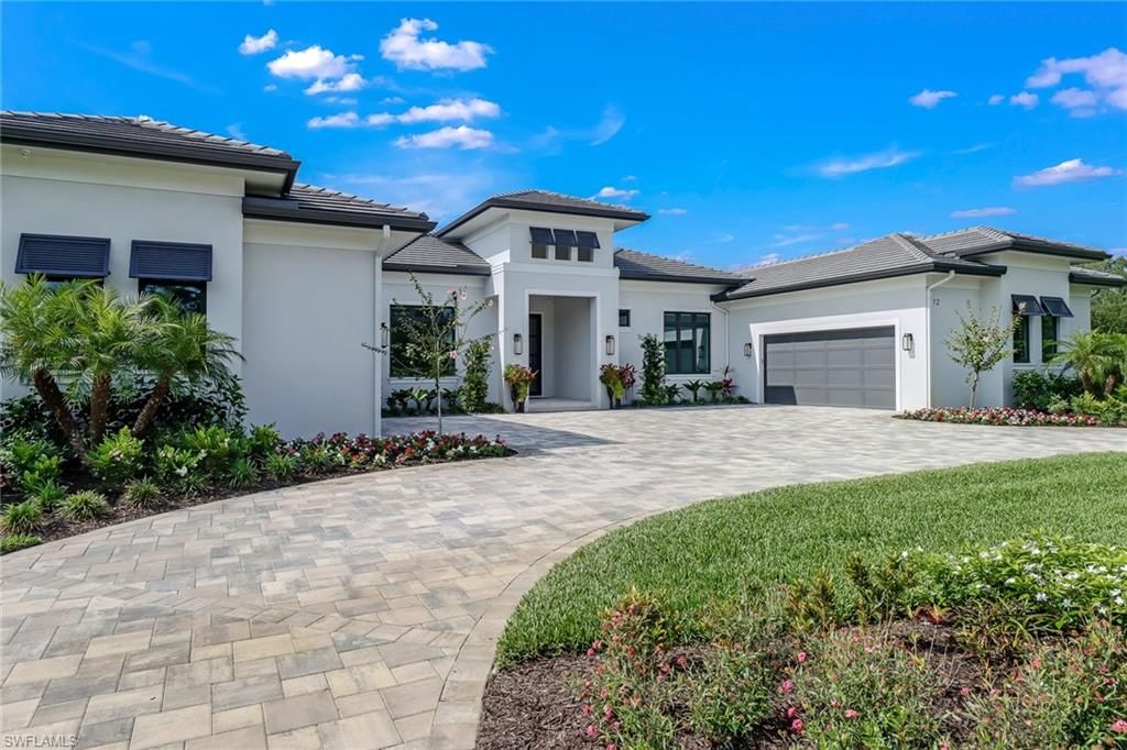 Photo of 12 Banyan RD, NAPLES, FL 34108 (MLS # 226003343)