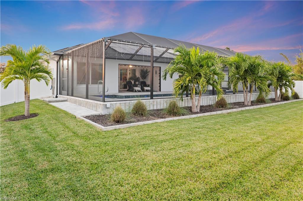 CAPE CORAL - Residential