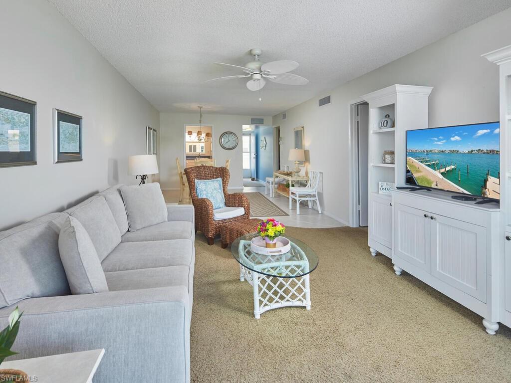 VILLE DE MARCO - Residential