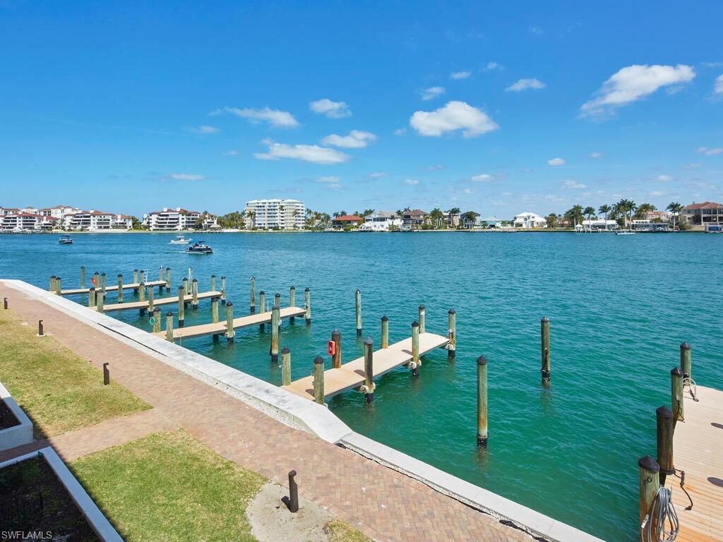 VILLE DE MARCO - Residential