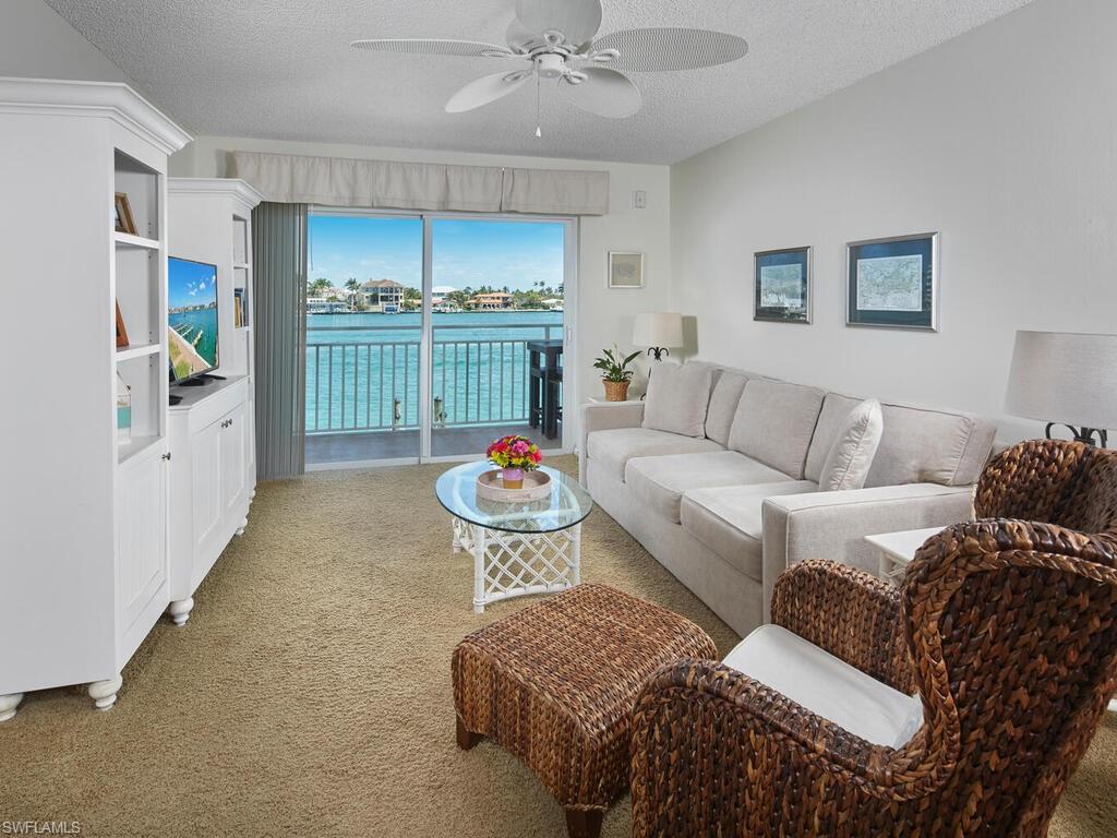 VILLE DE MARCO - Residential