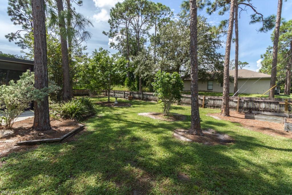 SAN CARLOS PARK - Residential