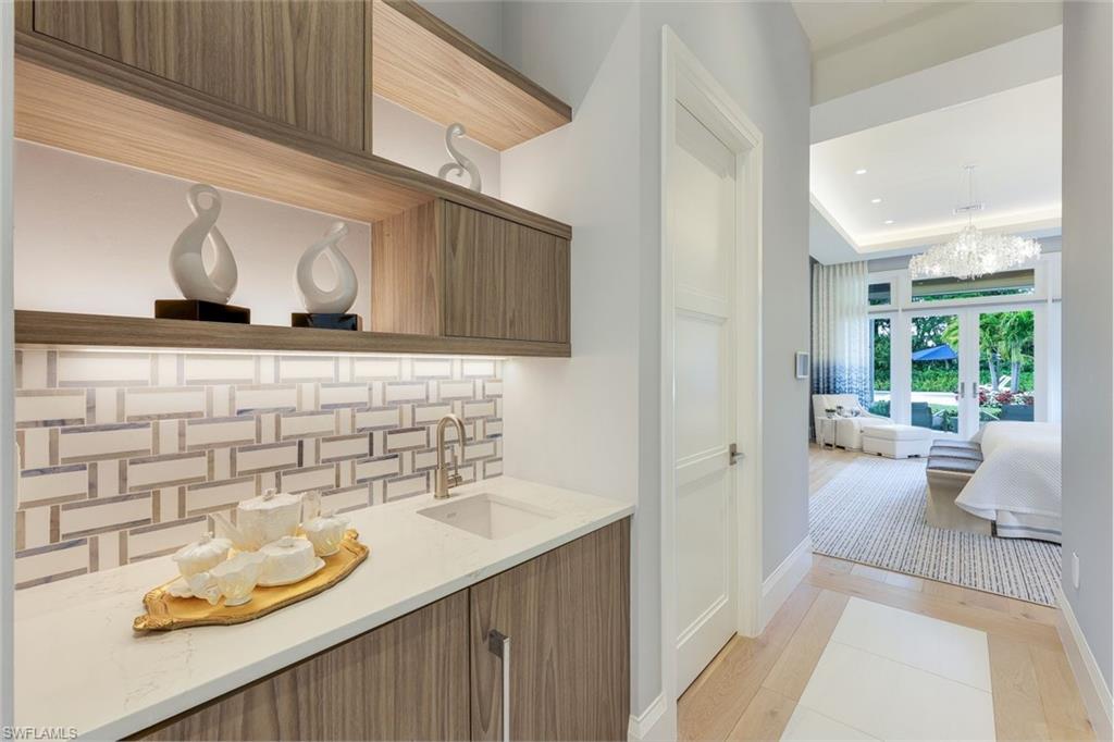 PINE RIDGE - Residential