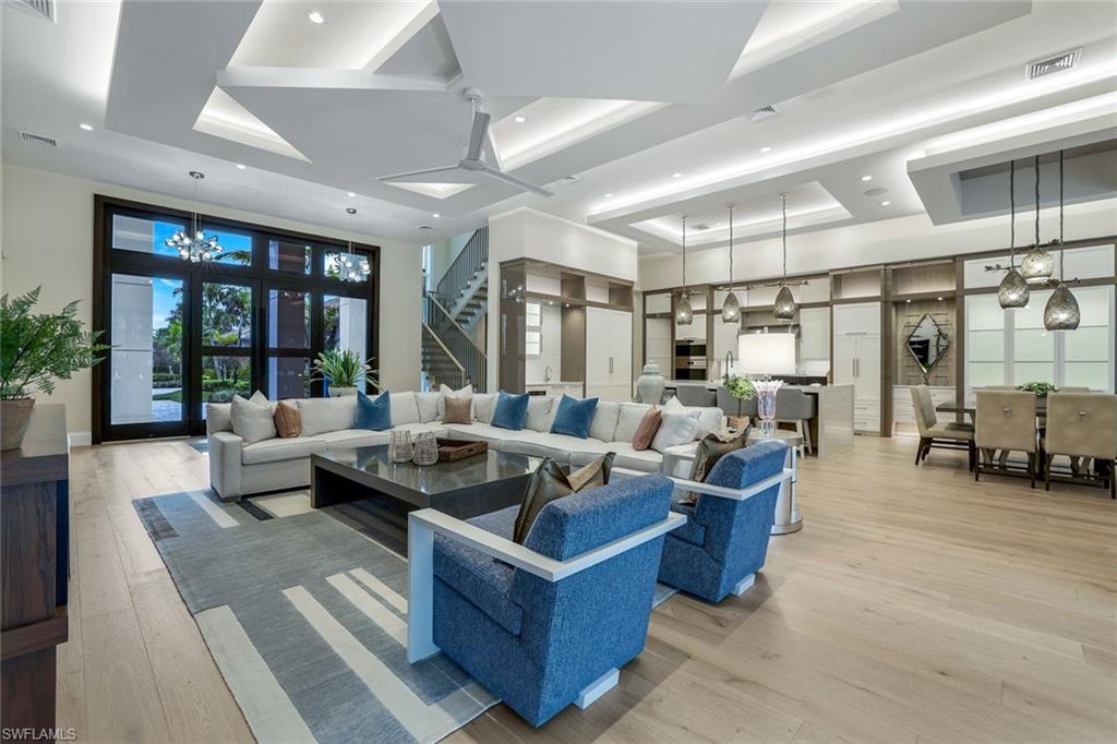 PINE RIDGE - Residential