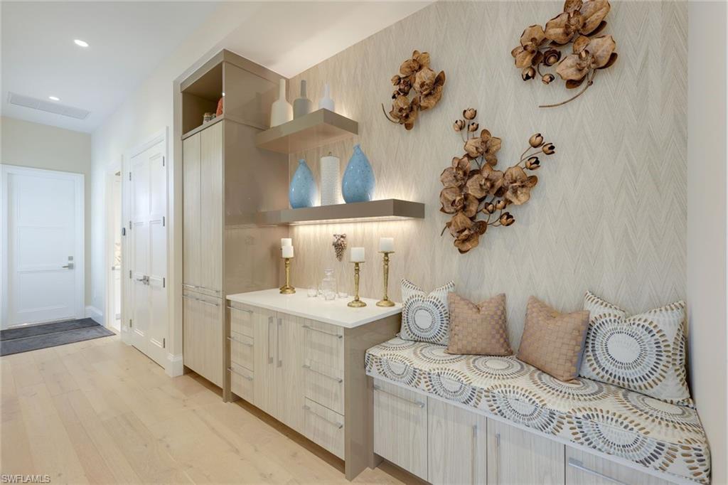 PINE RIDGE - Residential