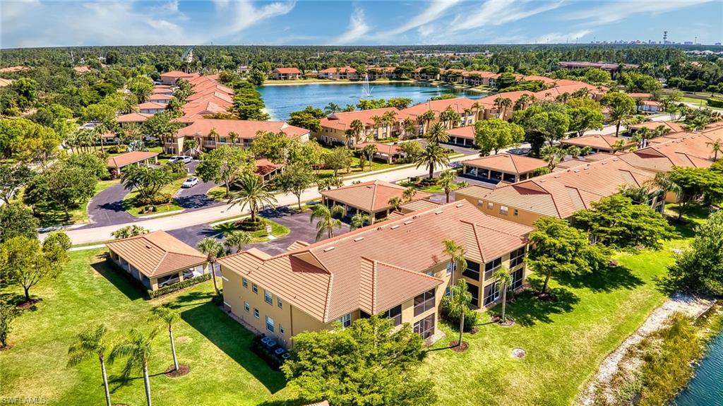 HUNTINGTON LAKES - Residential