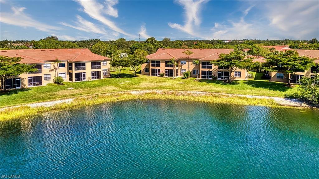 HUNTINGTON LAKES - Residential