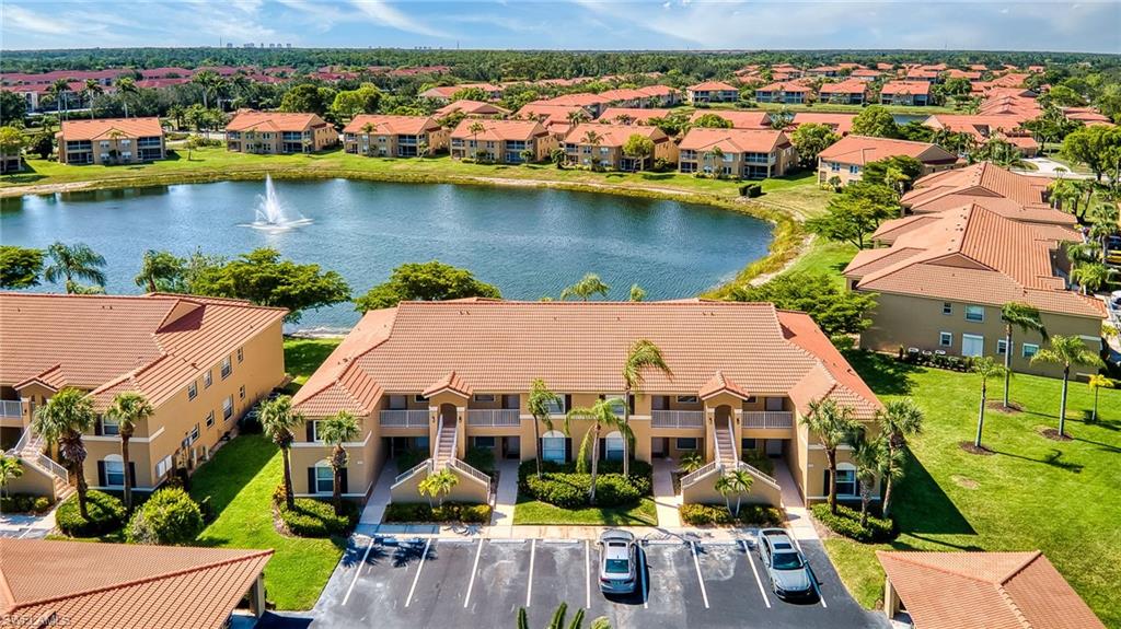 HUNTINGTON LAKES - Residential