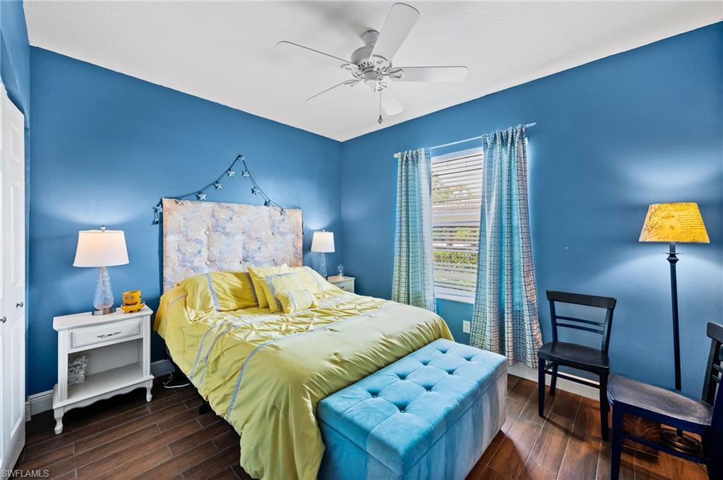 HUNTINGTON LAKES - Residential