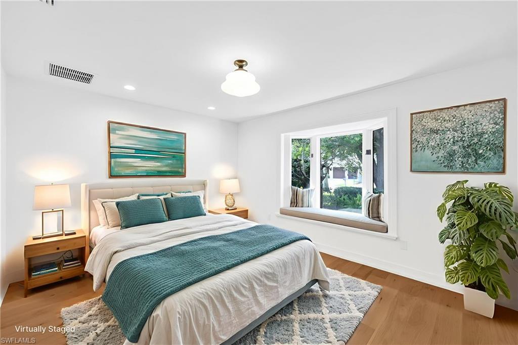 PARK SHORE - Residential