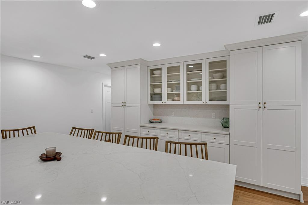 PARK SHORE - Residential